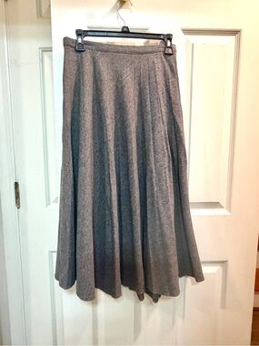Century Elegant Gray Midi A-Line Skirt